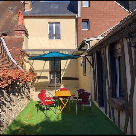 Les 3 P'Tites Pom'S Hotel Alencon Bagian luar foto